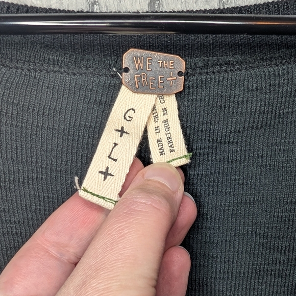 NWT Free People Black and Gray Bell-Sleeve Thermal Sweater - Picture 4 of 7